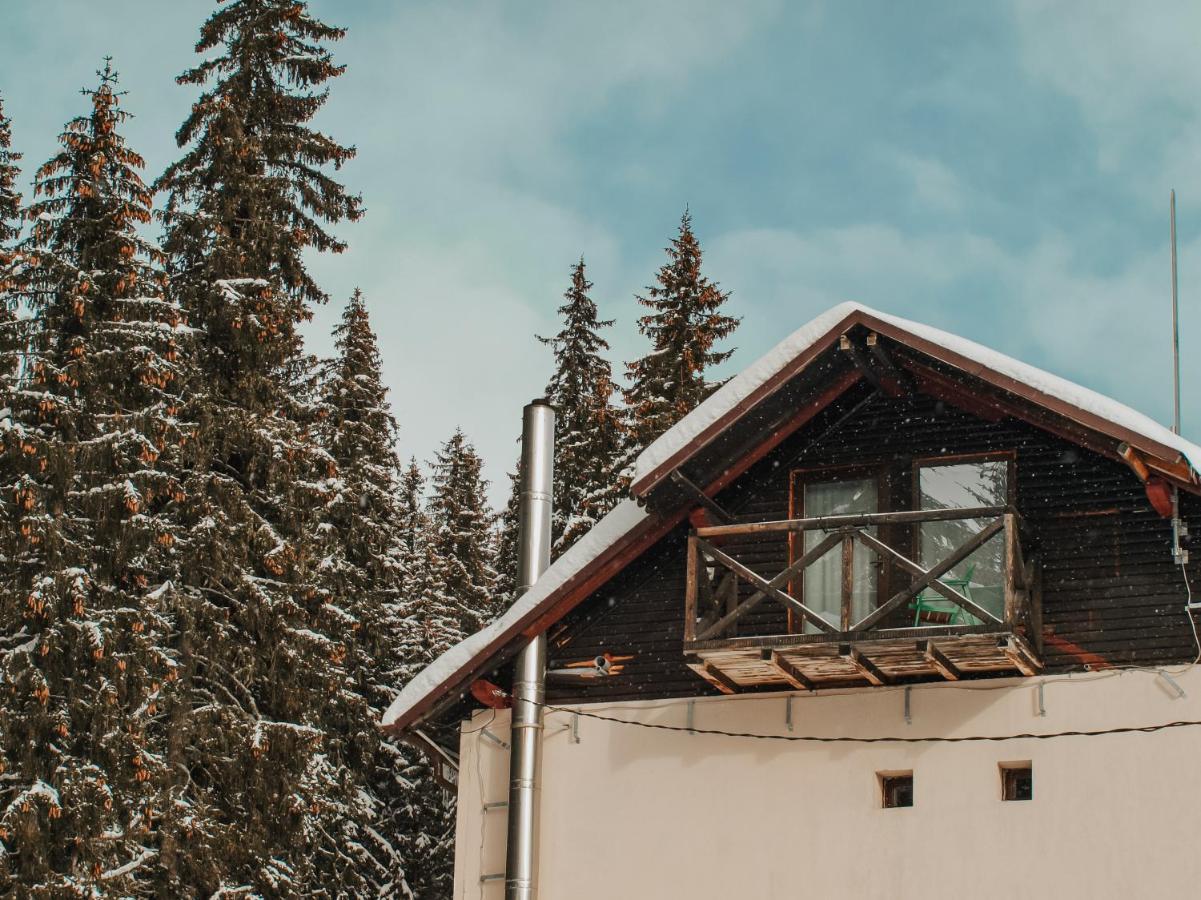 Mounthoff Retreat Vila Moroeni Exterior foto