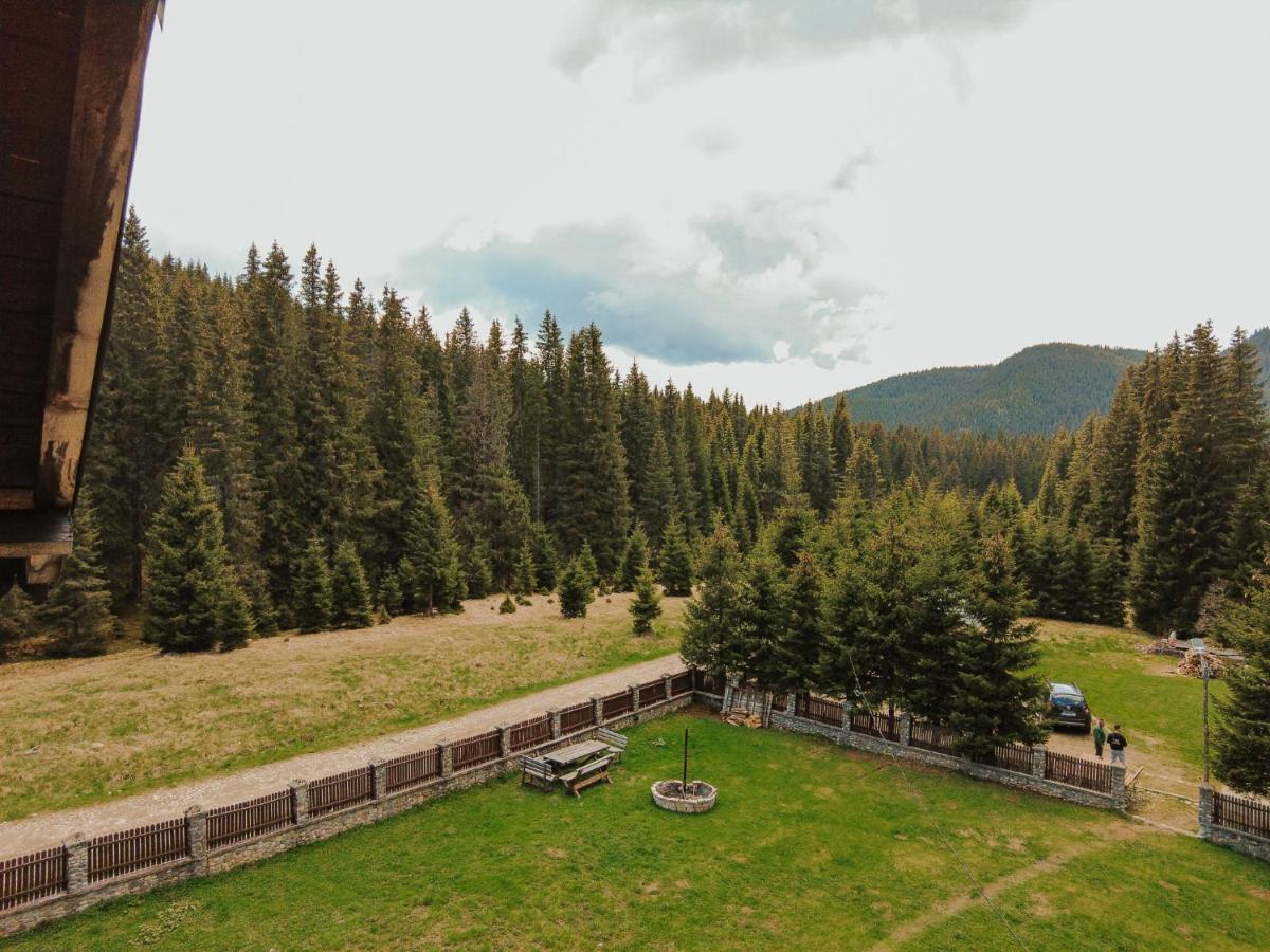 Mounthoff Retreat Vila Moroeni Exterior foto