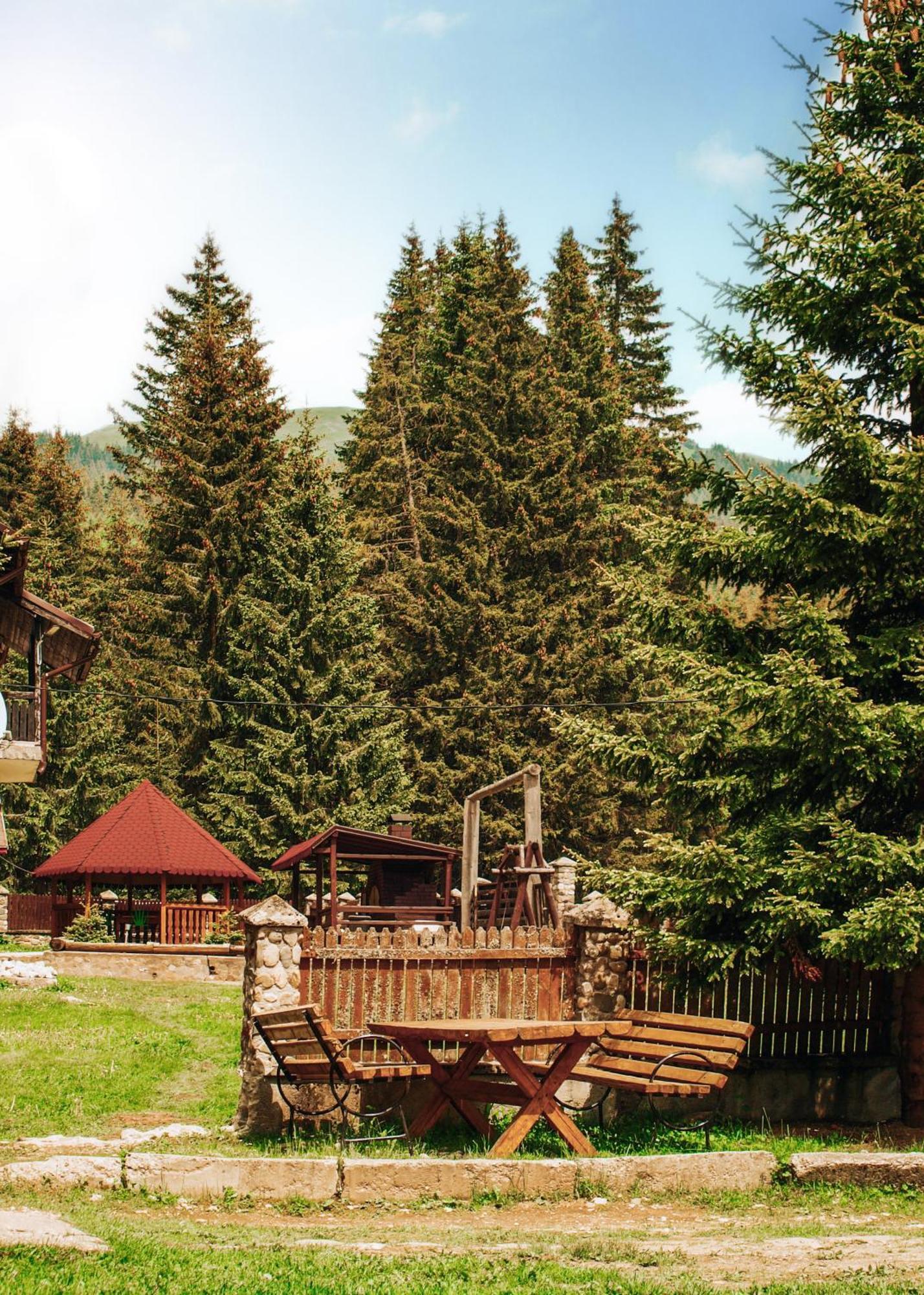 Mounthoff Retreat Vila Moroeni Exterior foto